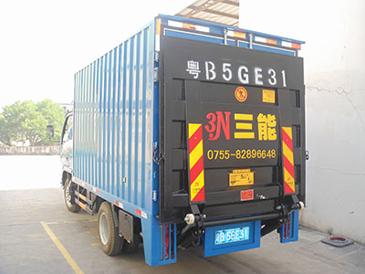 尾板車的尾板承重能力解析，讓你輕松裝載重物